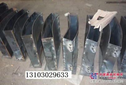 买钢模具到瑞达,鹅卵石盖板钢模具,排水沟钢模具