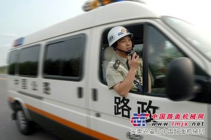 浙江润鑫流动治超多功能路政巡查车 超限检测车
