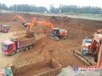 全新日立挖掘机出租施工-土方开挖外运回填等
