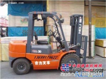 合力叉车驻晋城办事处公开处理3台新合力柴油叉车3吨3.6万元