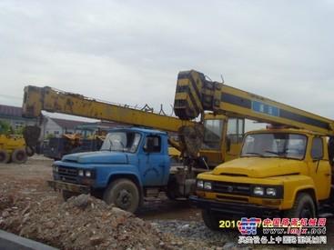供应二手吊车  二手浦沅吊车  二手浦沅12吨吊车