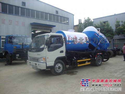 江淮高压清洗吸污车www.clqgw.com