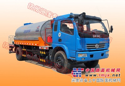 5000LHHK5110GLQ普通沥青洒布车