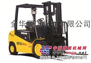 供应厦工H系列3.0吨内燃平衡重式叉车：XG530-DT2