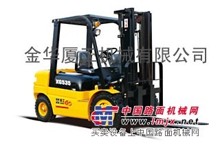 供應廈工H系列3.5噸內燃平衡重式叉車：XG535-D2