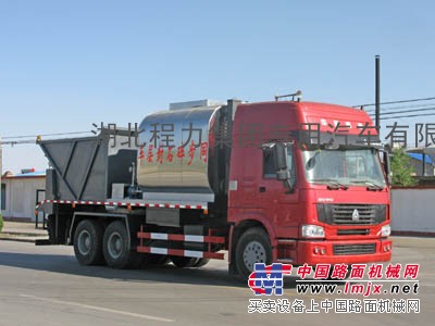 供应重汽同步碎石封层车
