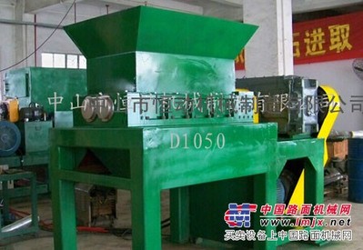 中山的绿垃圾破碎机重庆塑料瓶破碎机，塑料瓶破碎机重庆供应，常年供应破碎机，塑料破碎机厂家直销中山恒动破碎机