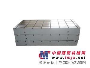 供应博丰量具专业生产铸铁刻线平板