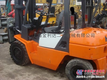 供应上海二手叉车——二手合力叉车——上海鑫隆低价出售