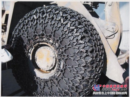 各种型号的轮胎保护链李米