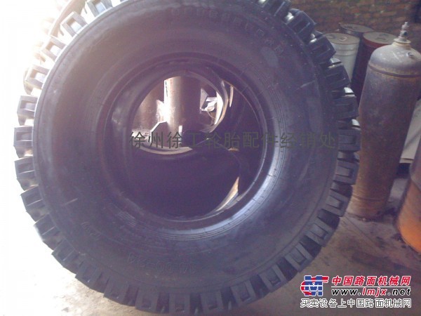 徐工轮胎 XCMG 14.00-24-28 港口叉车轮胎专用