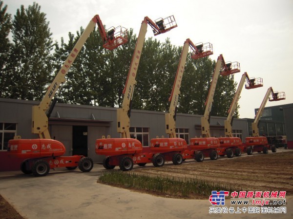 高空作业车