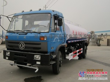 河北抗旱拉水车 洒水车运水车