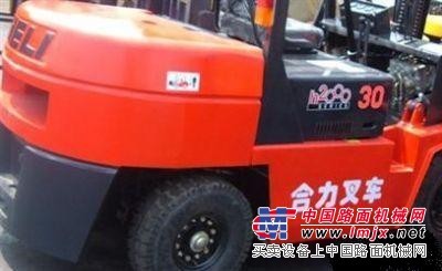 3吨合力叉车3.6万低价转让