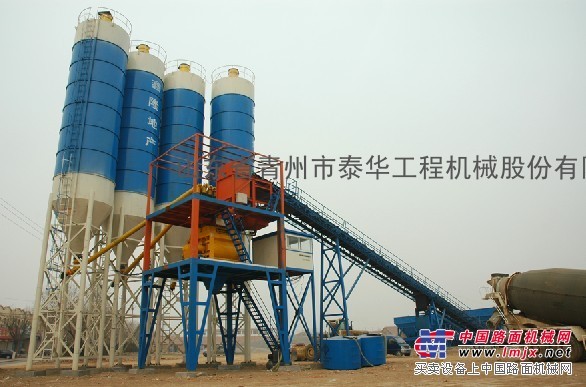 青州泰华工程机械功供应各种型号混凝土搅拌站