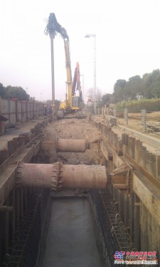 吳江550打樁機出租，提供基坑圍護，鋼板樁，拉森樁出租