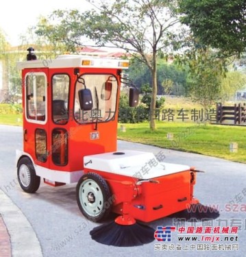 AL1600柴油动力清扫车＼重庆煤矿场地清扫车清扫工具车		