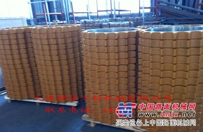 供应pc300挖掘机驱动轮总成