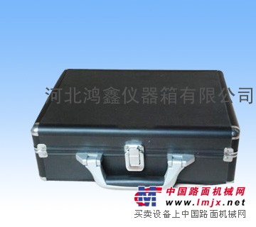 河北鸿鑫仪器箱/仪器箱价格/拉杆箱/铝合金仪器箱厂