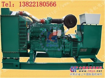 批量供应康明斯100KW柴油发电机