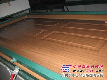 免漆门设备，设备厂家，设备价格选德达400-008-0534