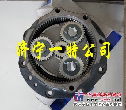 小松挖掘机配件济宁一特现货小松55MR-2回转减速