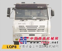 思嘉特系列电子控制沥青洒布车LQP8