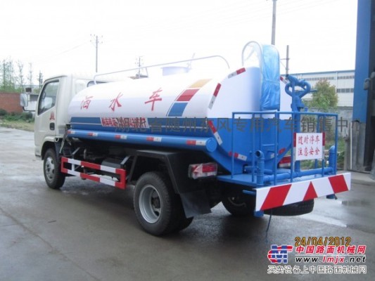 熱銷天津 南京的5噸灑水車 現貨直銷
