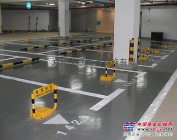 供应停车场划线/停车位划线/大小型停车场施工
