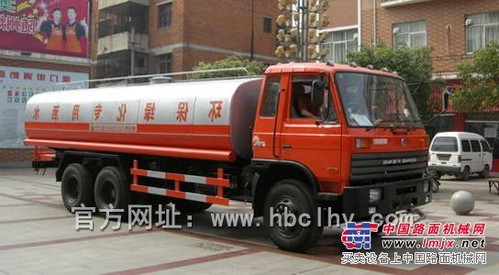 九江洒水车厂家直销各种吨位洒水车军工品质售后更无忧