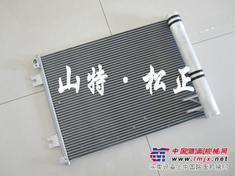 小松PC200-8空调冷凝器，空调压缩机，空调面板