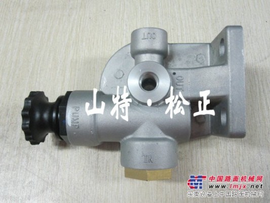 小松PC220-8手油泵，柴油滤芯手油泵，云南小松配件