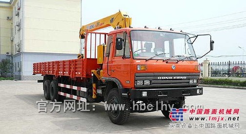 张家口随车吊厂家直销12吨随车吊东风后双桥底盘徐工4节直臂吊