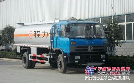 供应10吨油罐车 10吨加油车