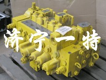 供应小松PC55MR-2液压泵主阀小松纯正配件原厂件