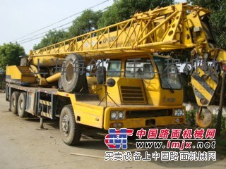 ②手新款：“二手20吨汽车吊”—“二手20吨吊车”