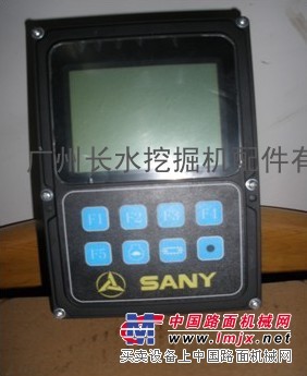 三一挖掘机显示屏