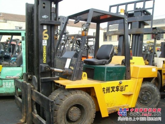 襄樊市二手电瓶、内燃叉车出售-二手挖机、装载机、汽车吊出售