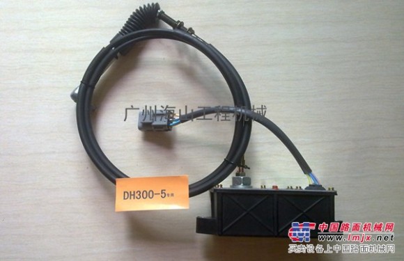 供应大宇DH300-5油门电机