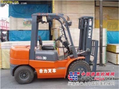 合力叉車價格表,轉(zhuǎn)讓二手3噸4噸合力叉車