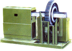 泰州龙鼎机械专业生产轮心齿轮加热器，欢迎订购