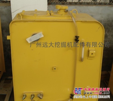 供应小松PC200-7挖掘机液压油箱