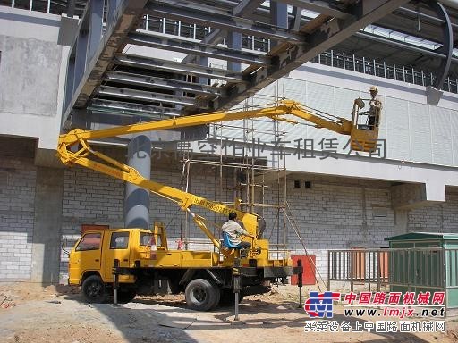 天津高空作业车出租/北京租赁高空升降车