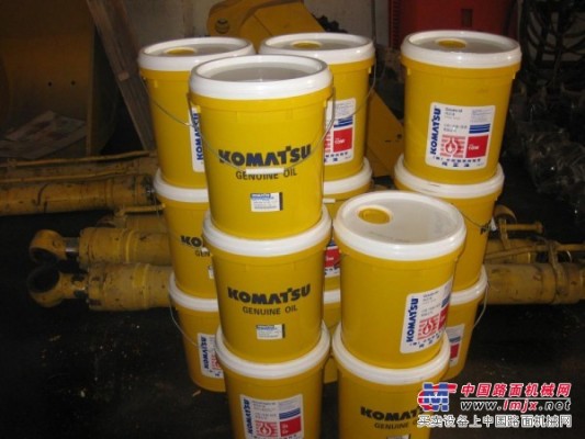 供應小鬆挖掘機配件PC160-7 小鬆油品 機油 液壓油 