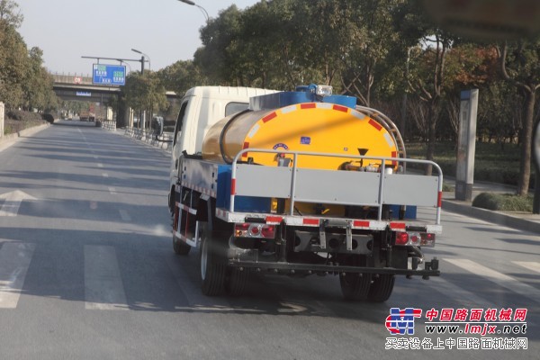 杭州欣融汽车5080搅拌机