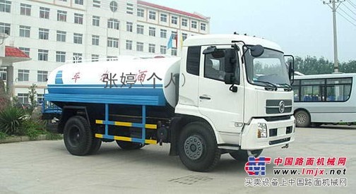 供应洒水车 品质卓越 质量