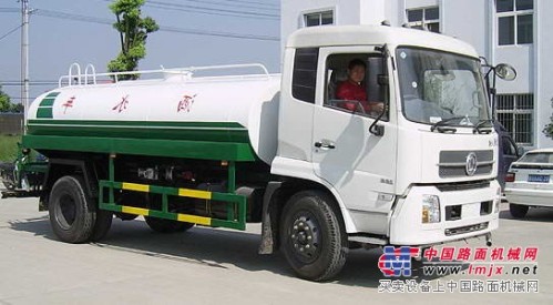 供应绿化洒水车 厂家直销武汉地区  品质卓越质量