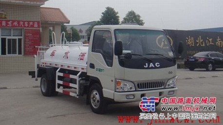 供應(yīng)江淮1.5噸灑水車廠家價(jià)格