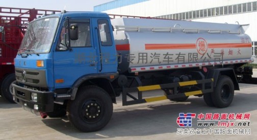 供应东风153油罐车（10-15吨）