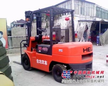 出售2010年合力3吨叉车 3.5万